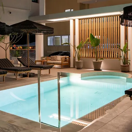 Ammos Suites Hotel