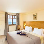 Ammos Suites 4*