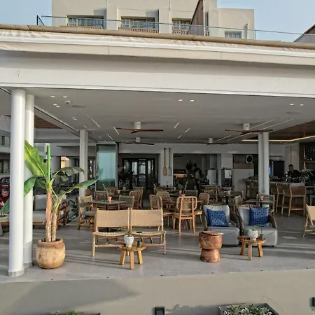 מלון Ammos העיירה רתימנו